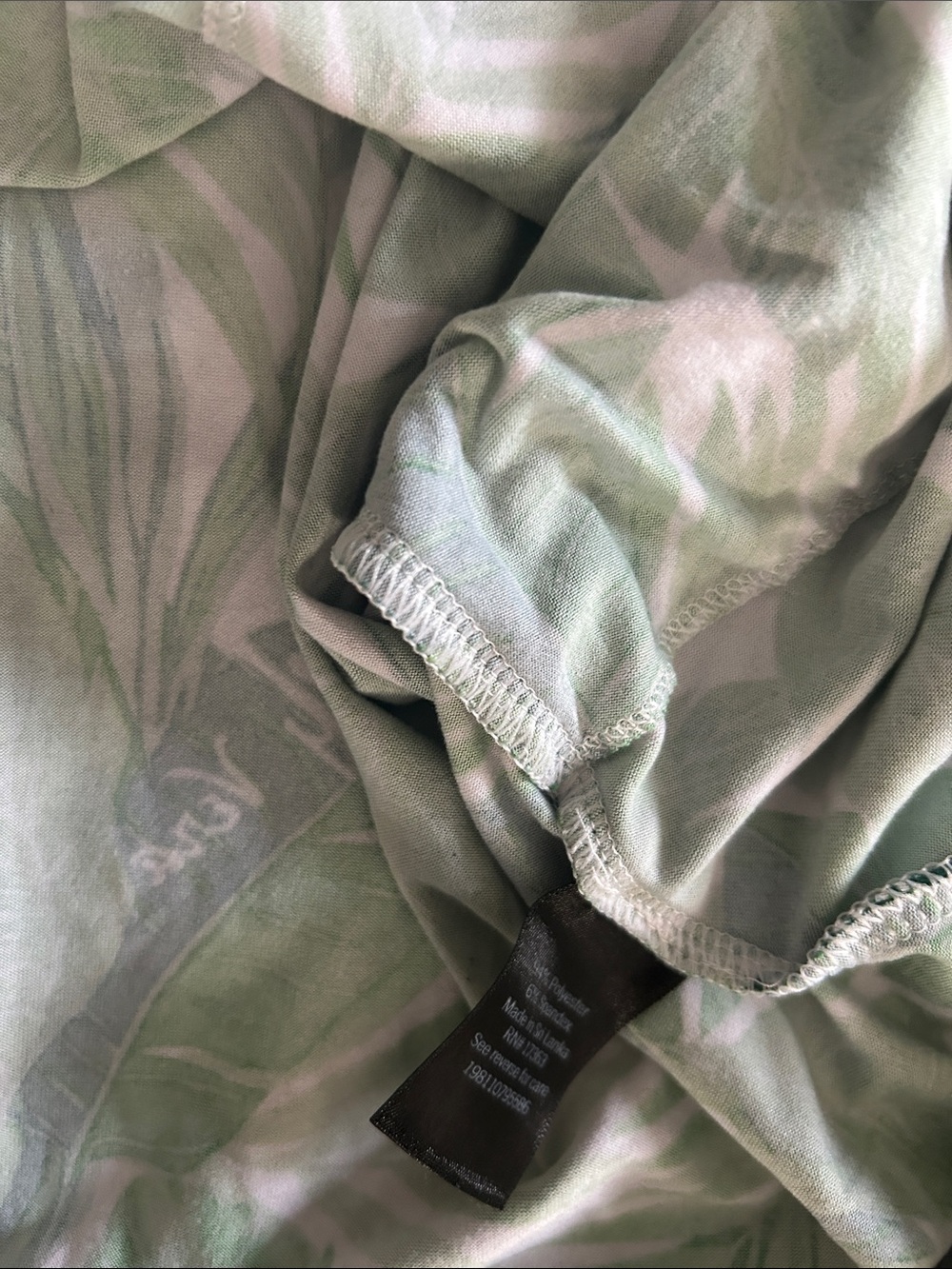 Simply Vera Vera Wang Green Leaf-Print Woman’s nightgown - Picture 4 of 7